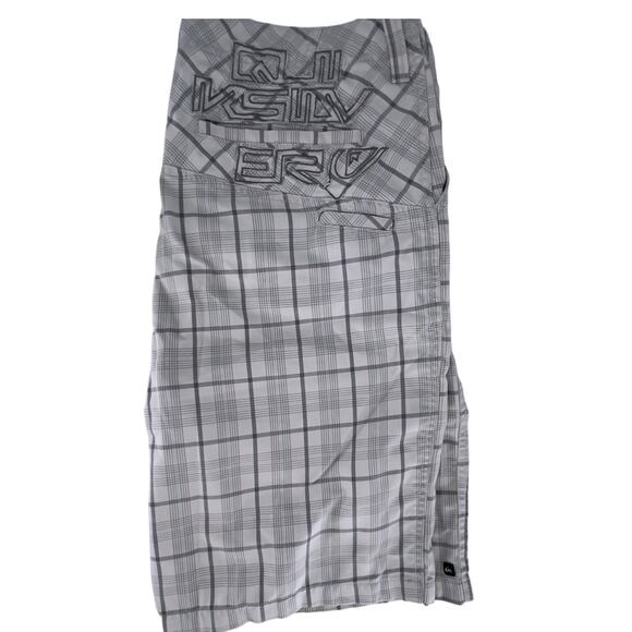 Quicksilver Estilo Plaid Shorts Chino Relaxed Grey Plaid Size 40 - Picture 1 of 15
